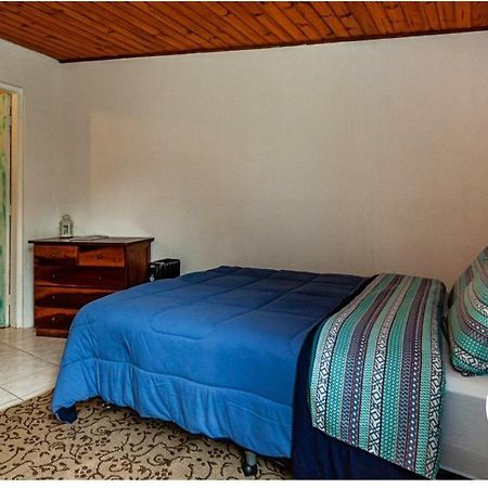Edícula privativa quitinete Apartamento Campos do Jordão Exterior foto